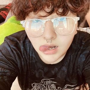 Meet your Posher, Norma